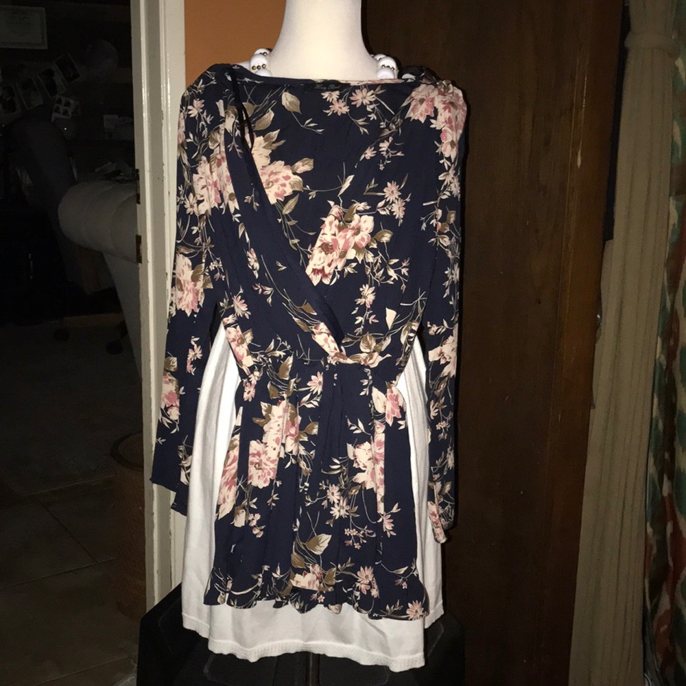 ROMPER -dress and shorts in one - Picture 2 of 3